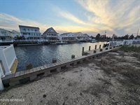 10 South Miami Drive, Little Egg Harbor, NJ 08087