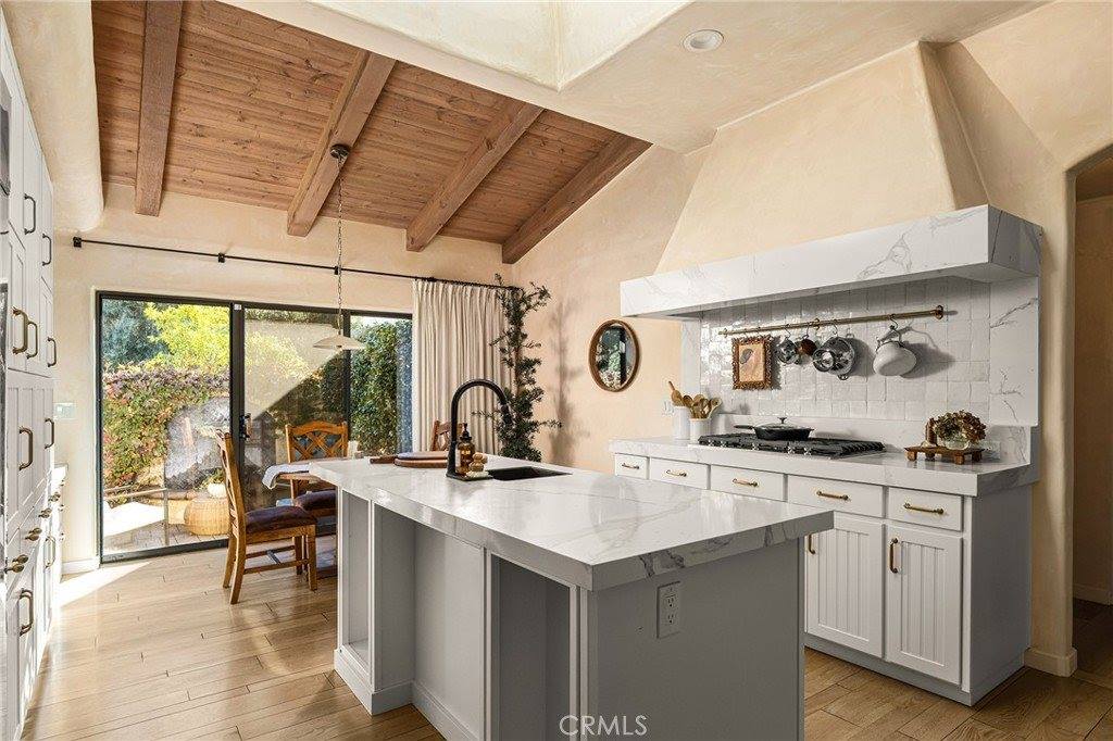 30 Fairway Drive, Chico, CA 95928