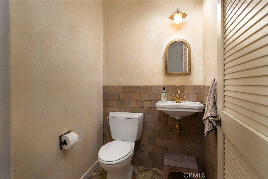 30 Fairway Drive, Chico, CA 95928