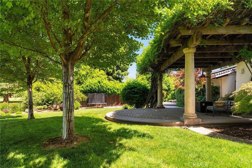 30 Fairway Drive, Chico, CA 95928