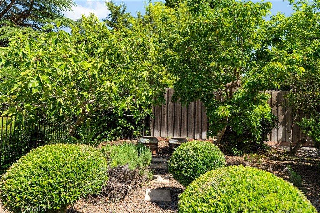 30 Fairway Drive, Chico, CA 95928