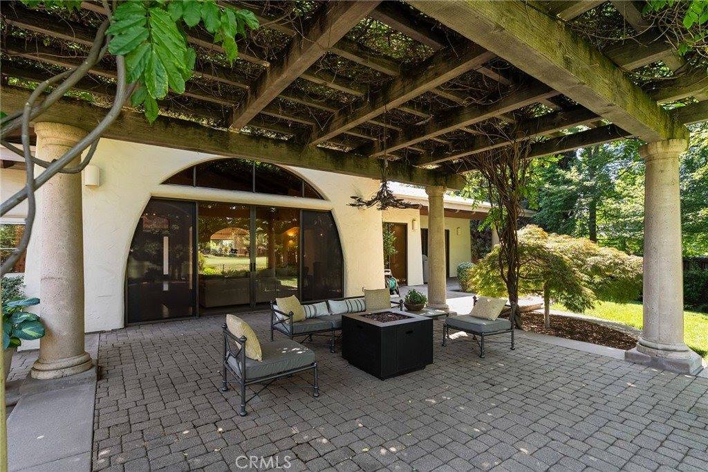 30 Fairway Drive, Chico, CA 95928