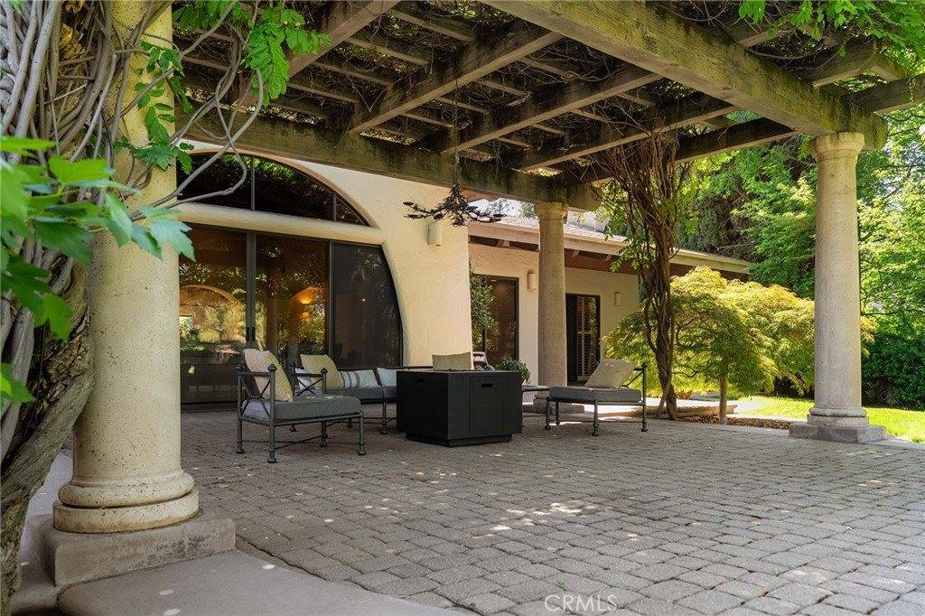 30 Fairway Drive, Chico, CA 95928