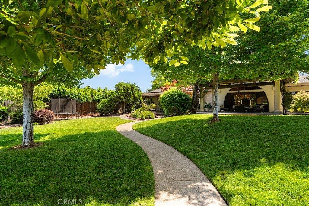 30 Fairway Drive, Chico, CA 95928