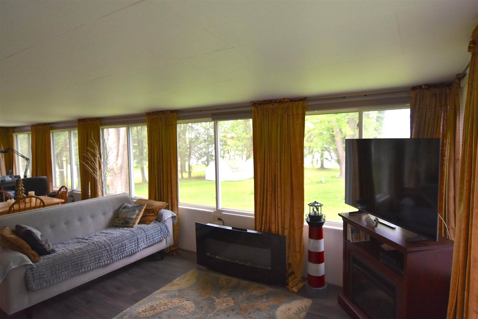 N9675 Northern, Fox Lake, WI 53933