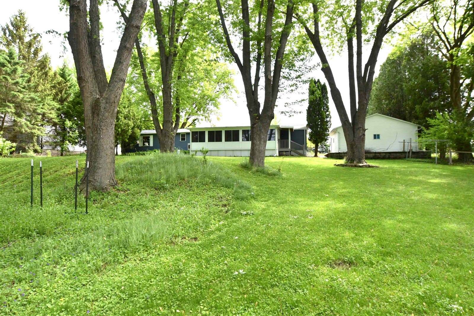 N9675 Northern, Fox Lake, WI 53933