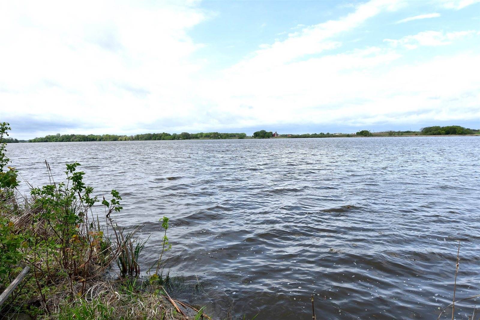 N9675 Northern, Fox Lake, WI 53933