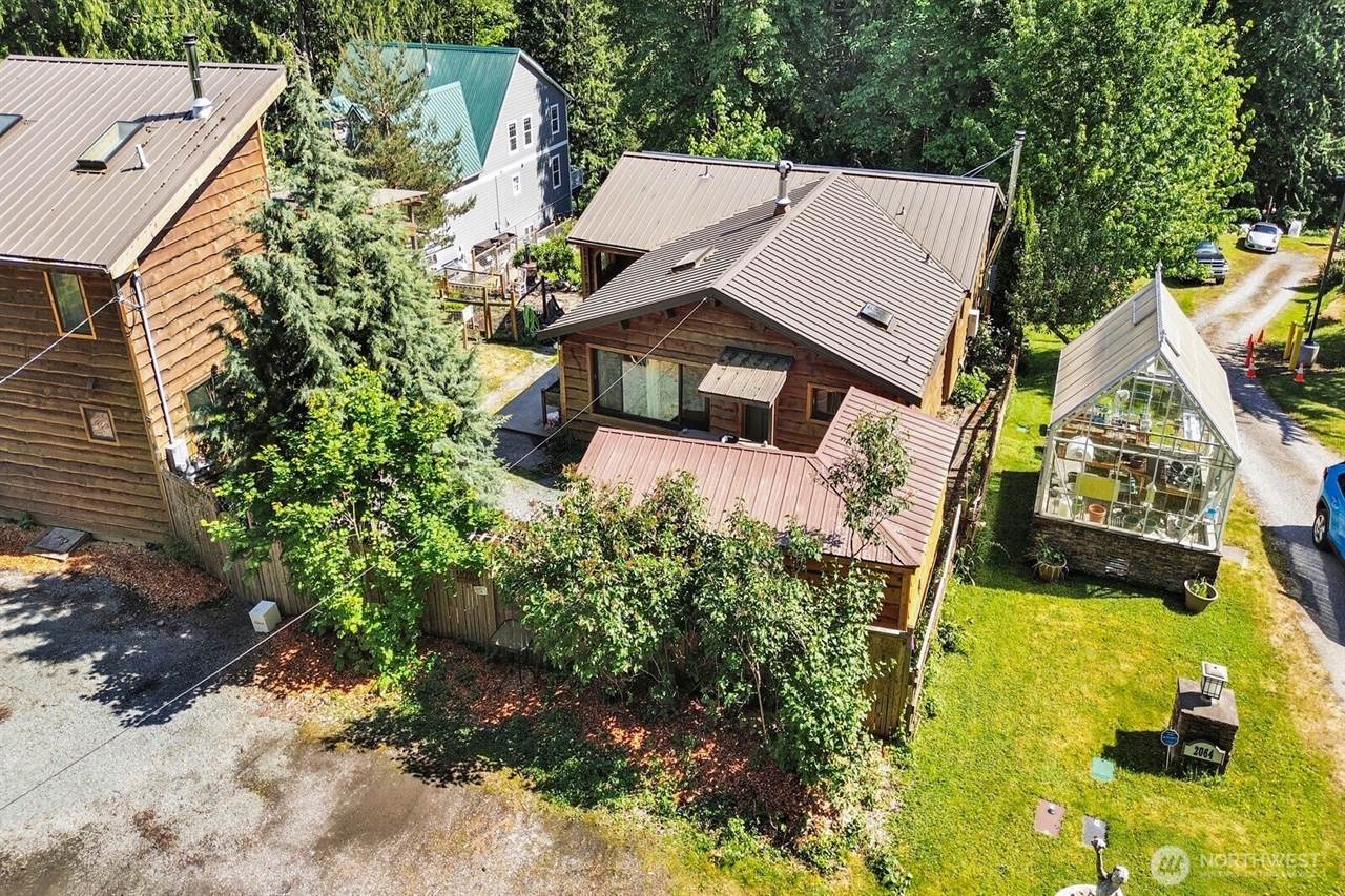 2070 Fairhaven Avenue, Bellingham, WA 98229