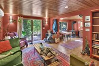 2070 Fairhaven Avenue, Bellingham, WA 98229
