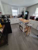85 Farnsworth, Springfield, MA 01107