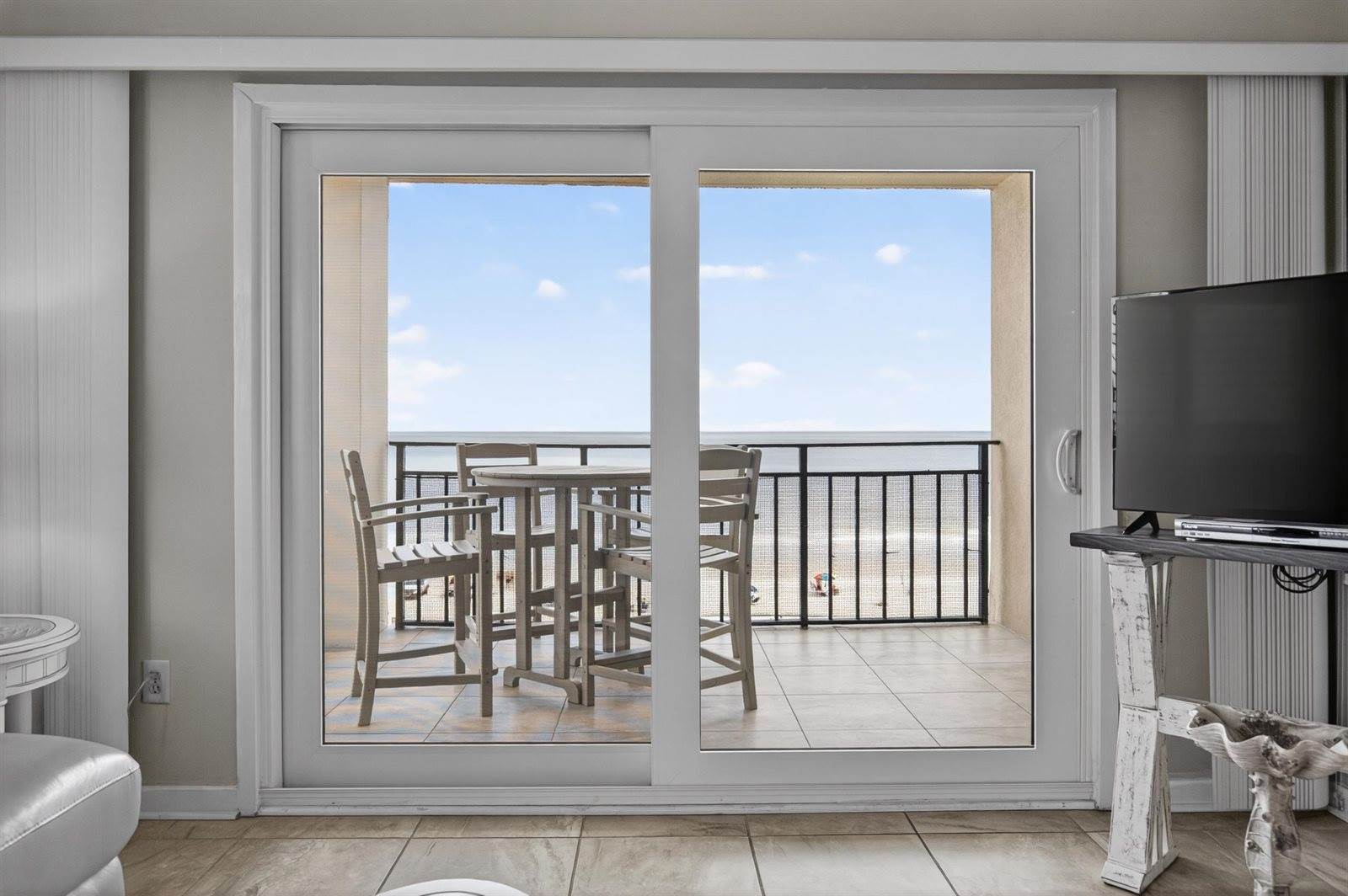 707 S Ocean Blvd., North Myrtle Beach, SC 29582