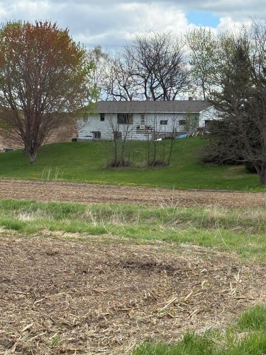 N21938 Daffinson Lane, Ettrick, WI 54627