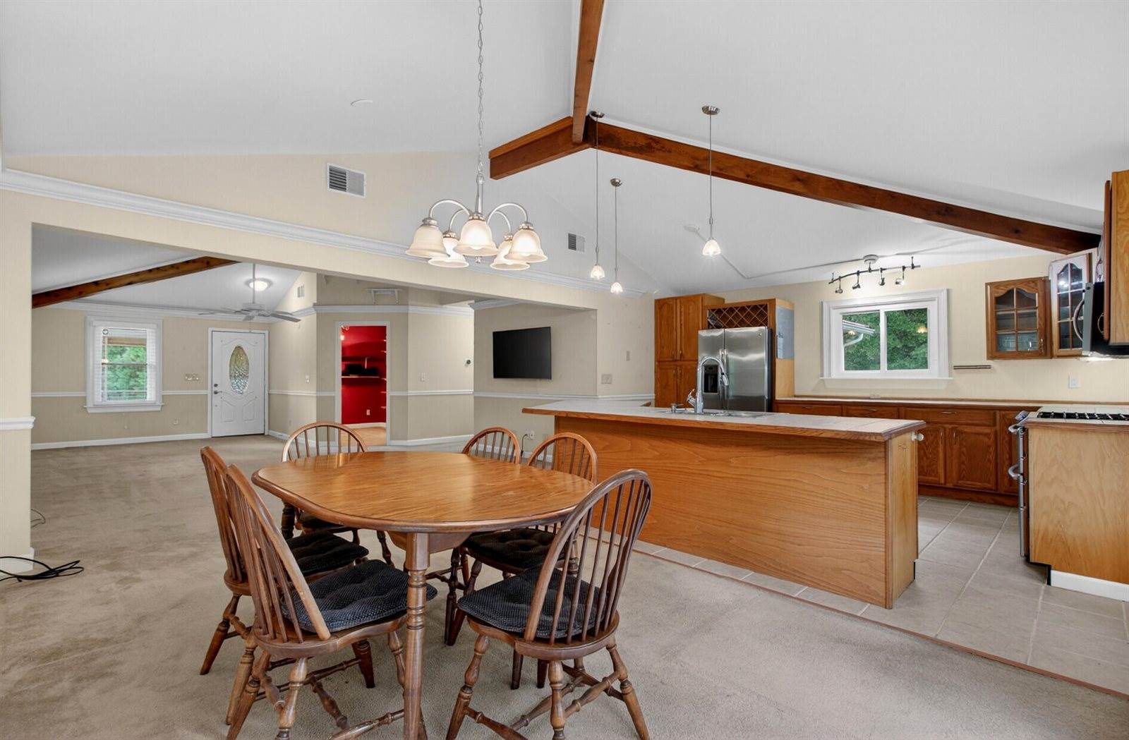 1105 County Line Road, Cross, SC 29436