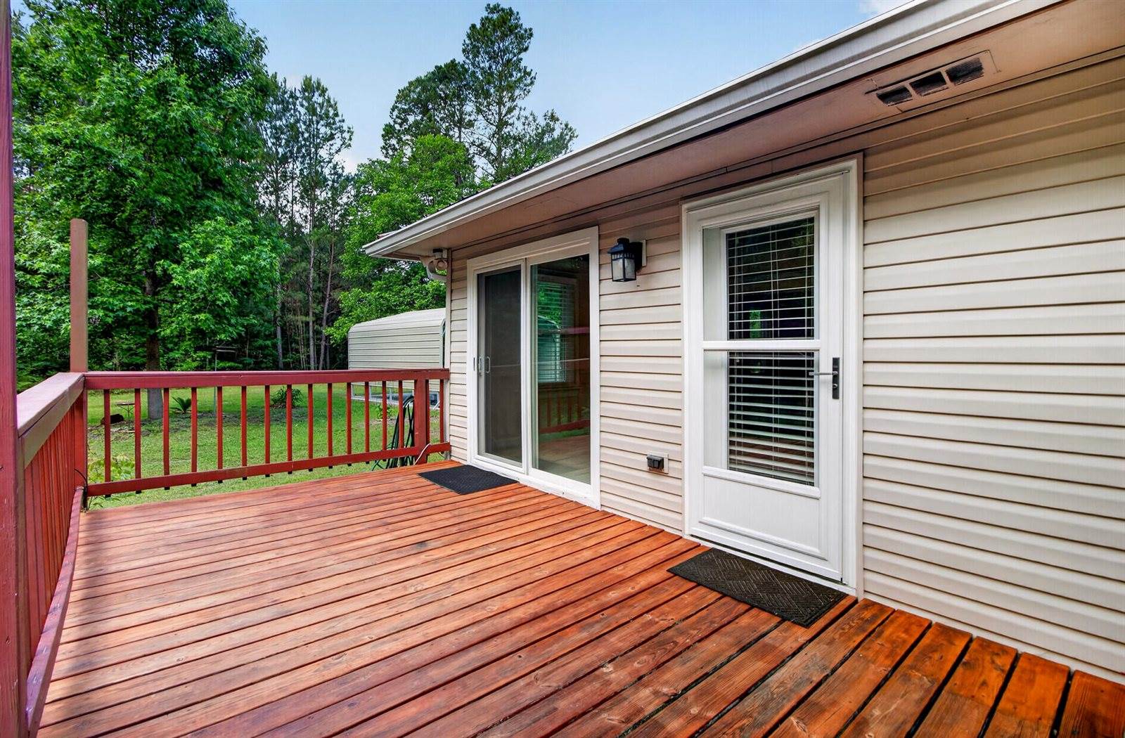 1105 County Line Road, Cross, SC 29436
