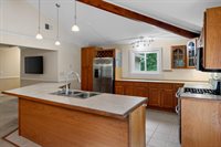 1105 County Line Road, Cross, SC 29436