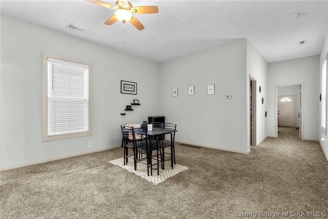 946 East Maple Street, Jeffersonville, IN 47130