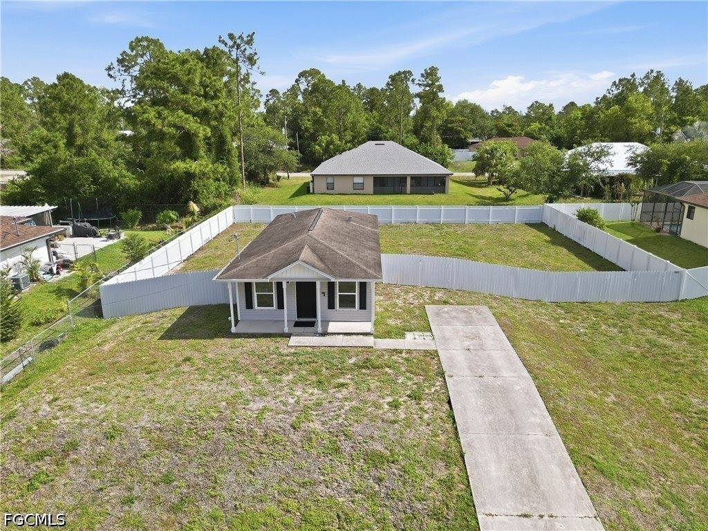 3824 17th Street West, Lehigh Acres, FL 33971