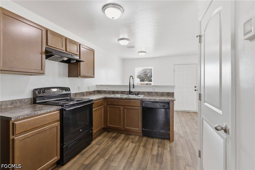 3824 17th Street West, Lehigh Acres, FL 33971