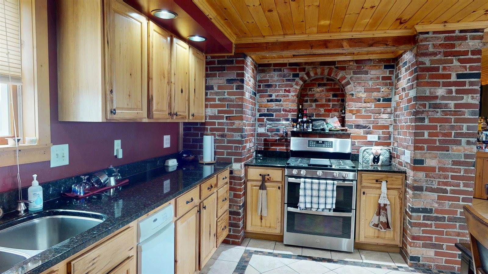 581 Robinson Road, Blaine, ME 04734