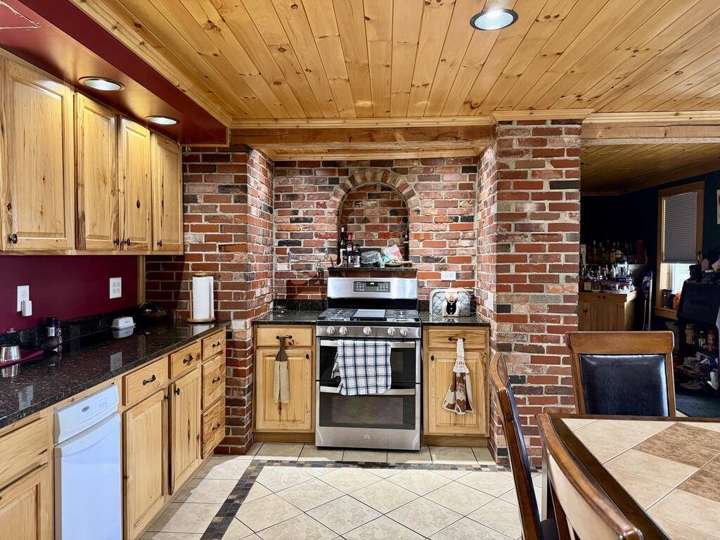 581 Robinson Road, Blaine, ME 04734