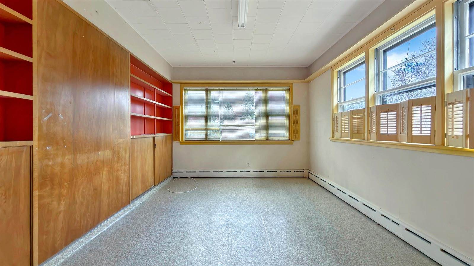 19 Macarthur Avenue, Caribou, ME 04736