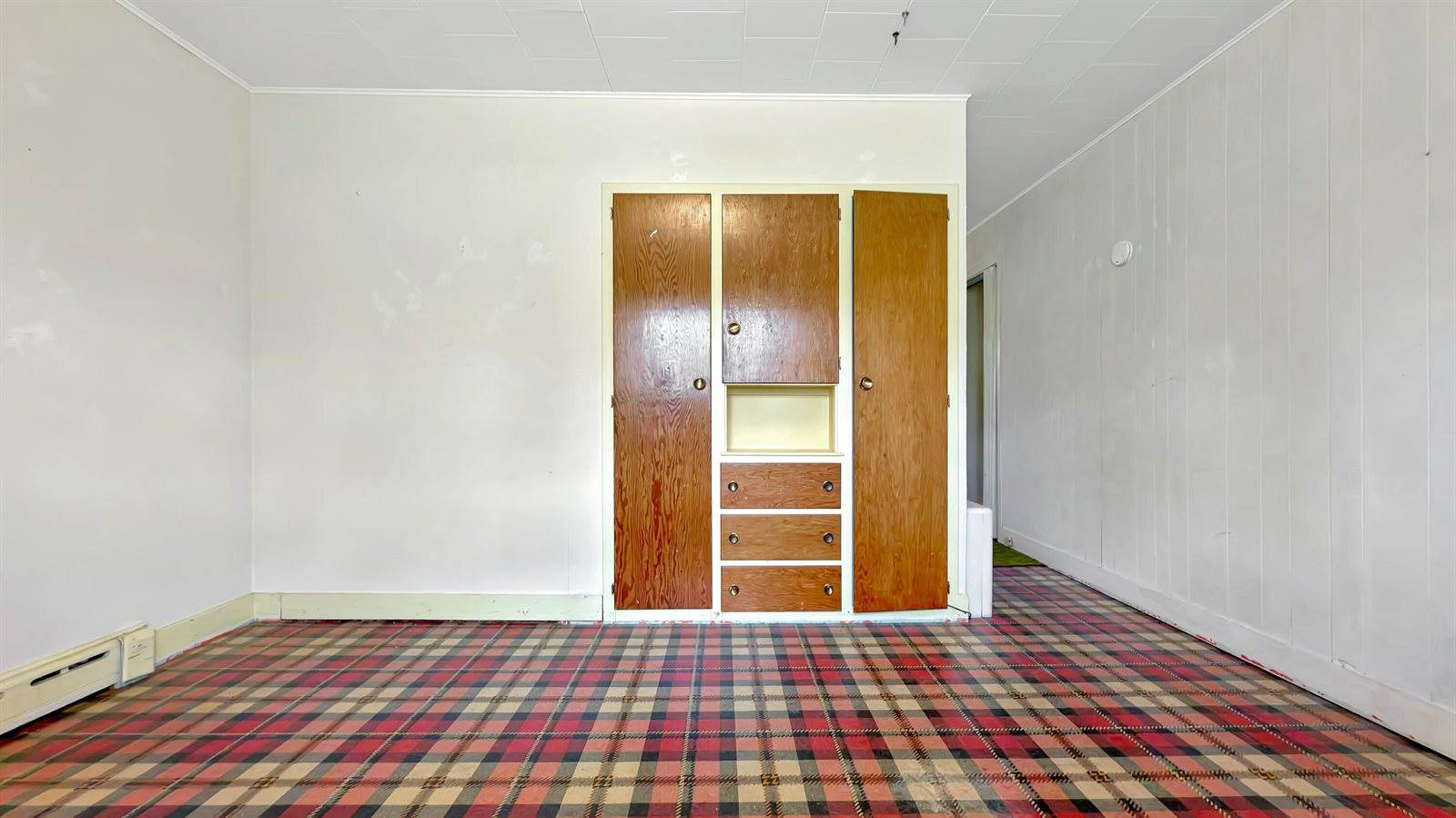 19 Macarthur Avenue, Caribou, ME 04736