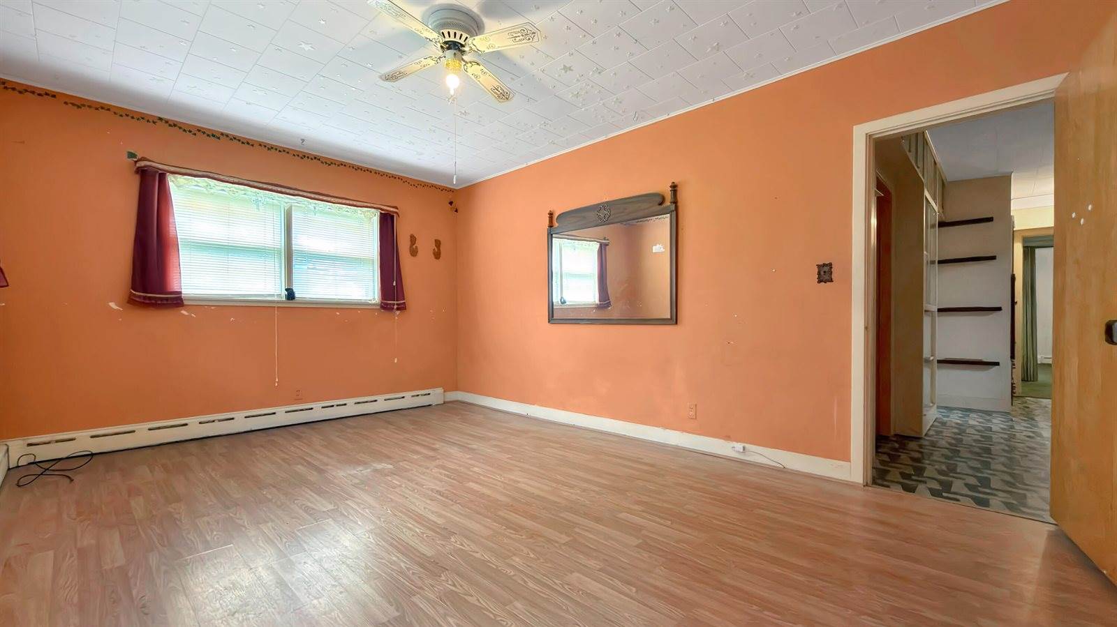 19 Macarthur Avenue, Caribou, ME 04736