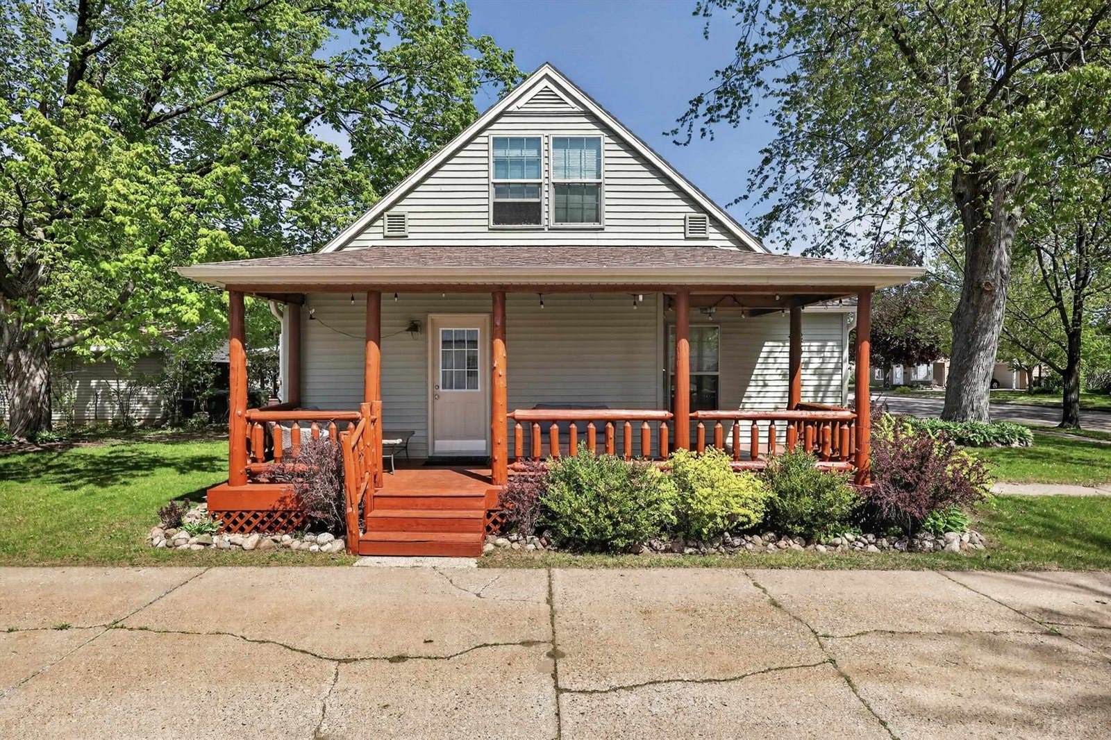 530 Hill Street, Wisconsin Rapids, WI 54494