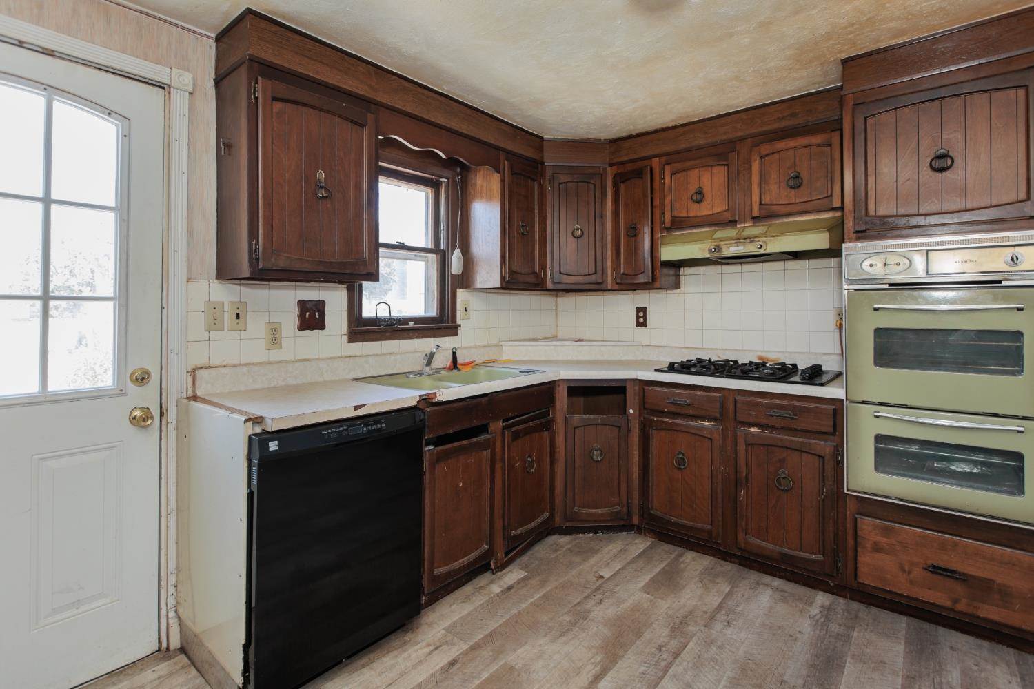 106 North Otoe Street, Satanta, KS 67870
