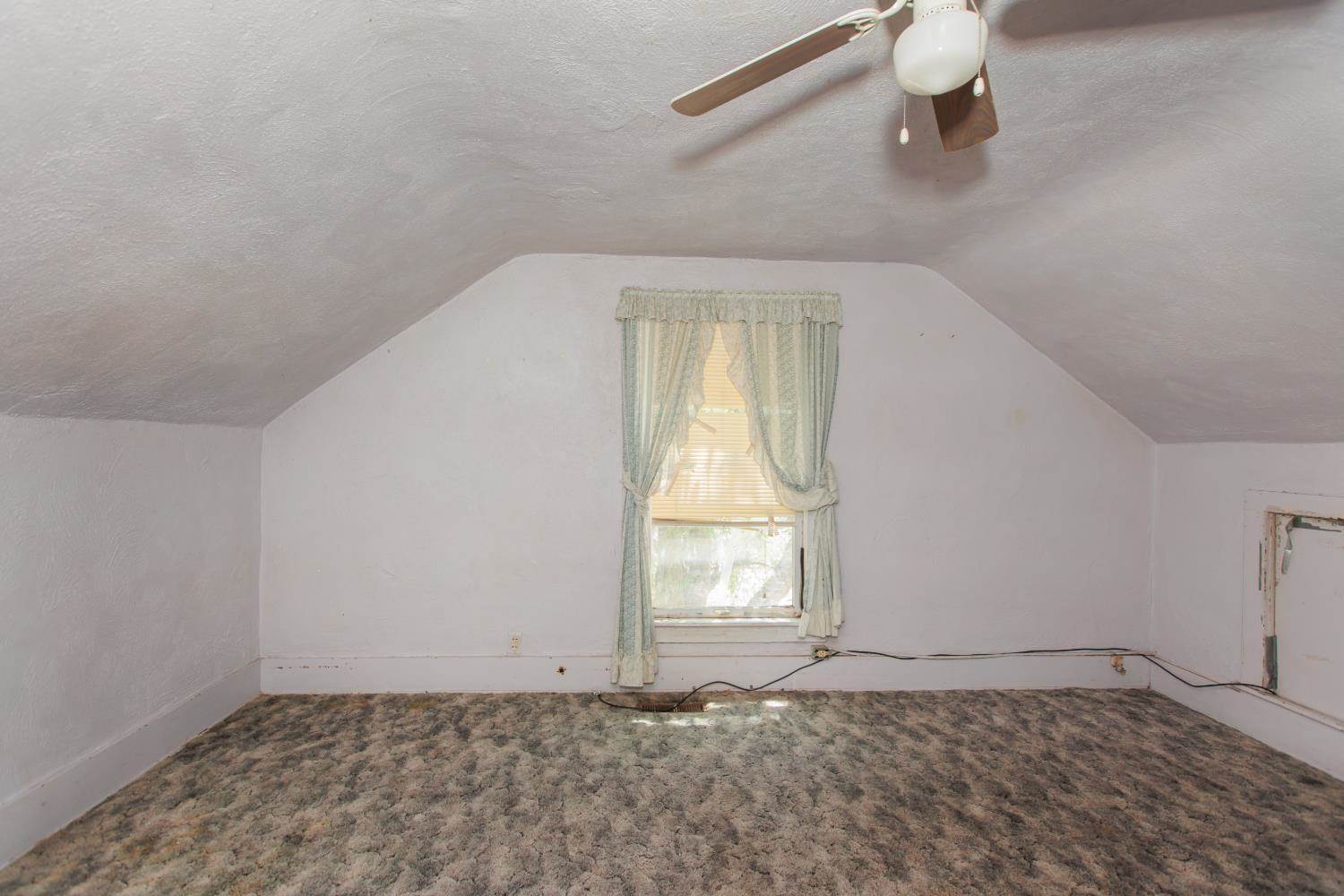 106 North Otoe Street, Satanta, KS 67870