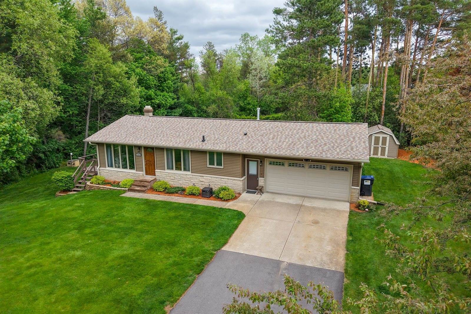 1161 Weeping Willow Drive, Wisconsin Rapids, WI 54494