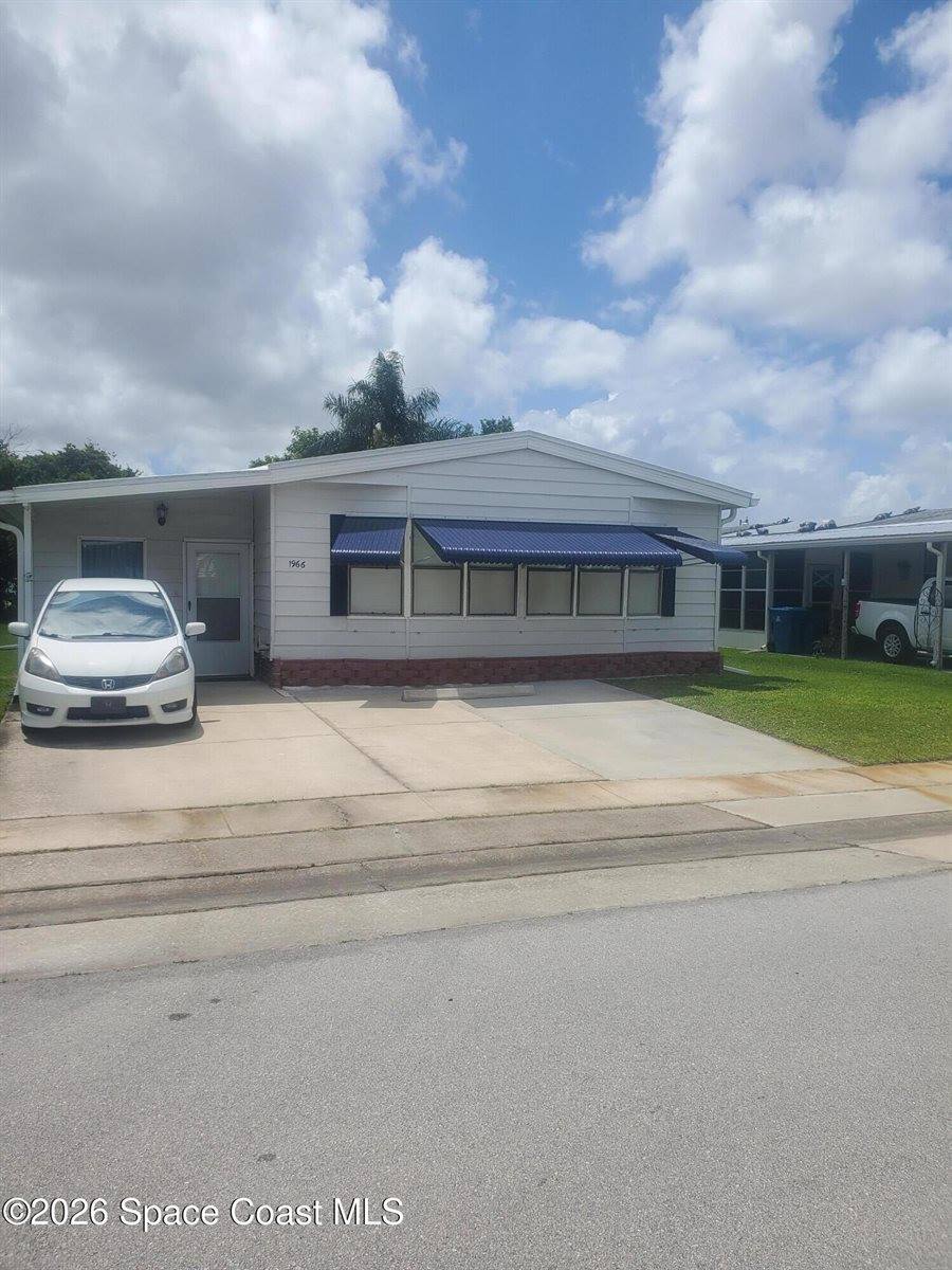 1966 Live Oak Street NE, Palm Bay, FL 32905