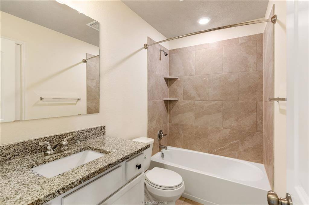 3865 Still Creek Loop, College Station, TX 77845