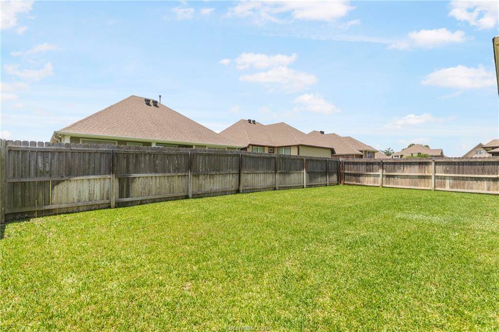 3865 Still Creek Loop, College Station, TX 77845