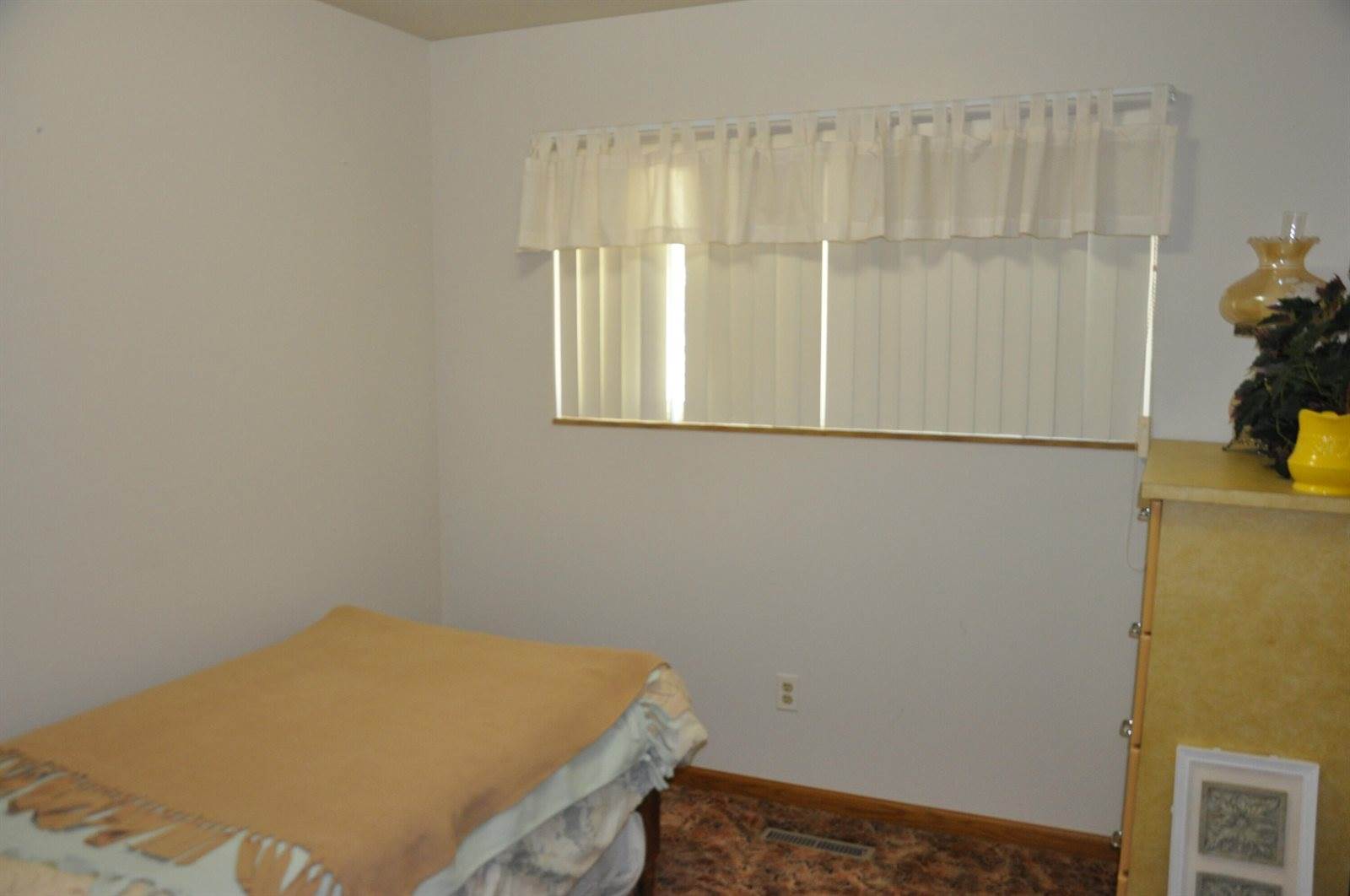 136 Edgewood, Prudenville, MI 48651