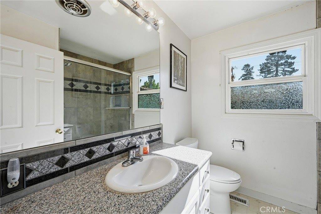1923 Will Scarlet, Santa Rosa, CA 95405
