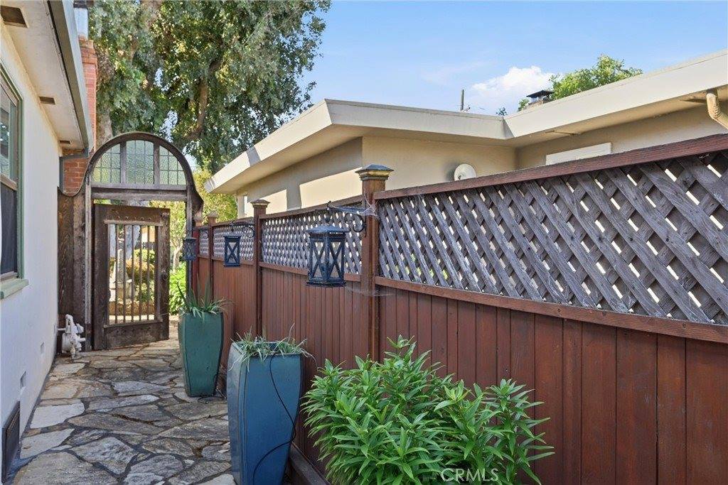 1923 Will Scarlet, Santa Rosa, CA 95405