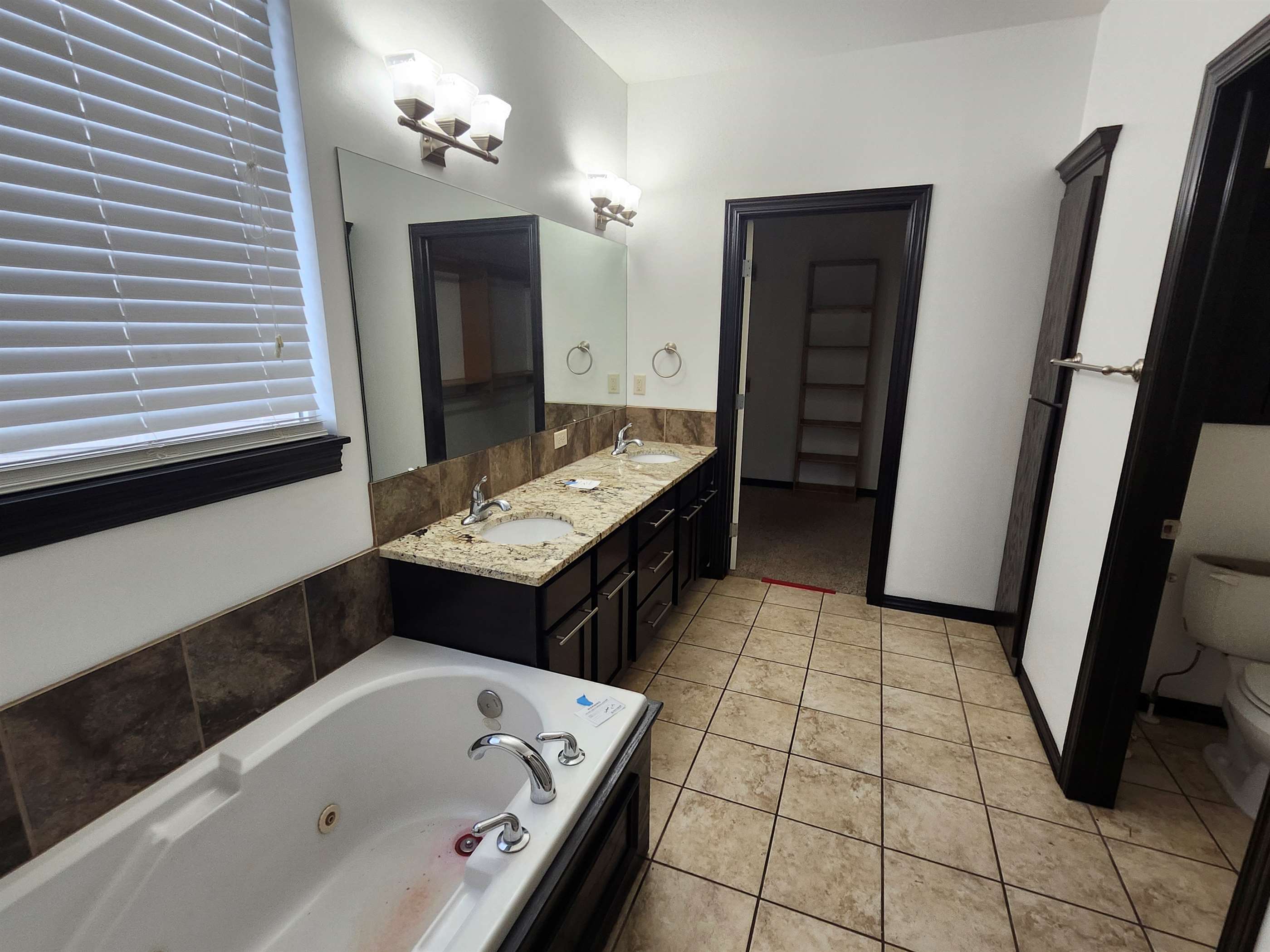 2022 S Webb Rd, Wichita, KS 67207