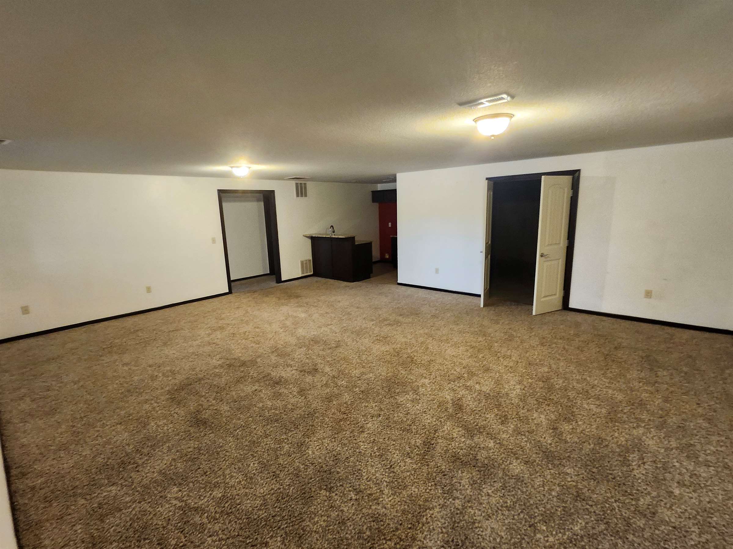 2022 S Webb Rd, Wichita, KS 67207