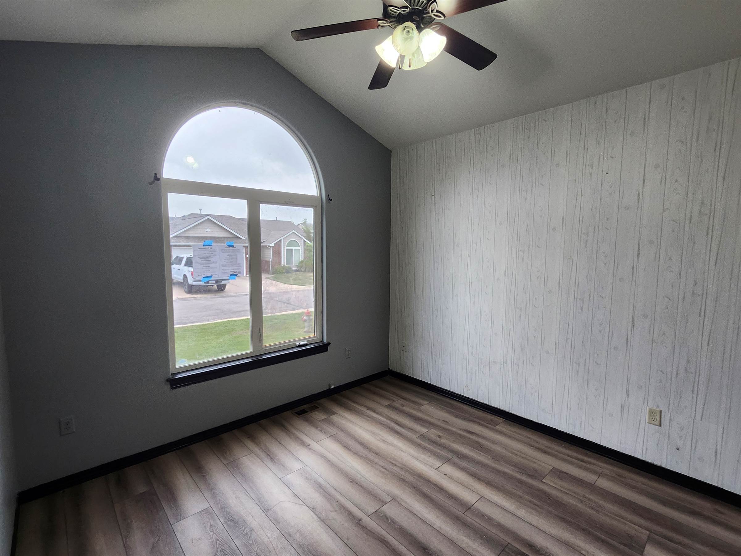 2022 S Webb Rd, Wichita, KS 67207
