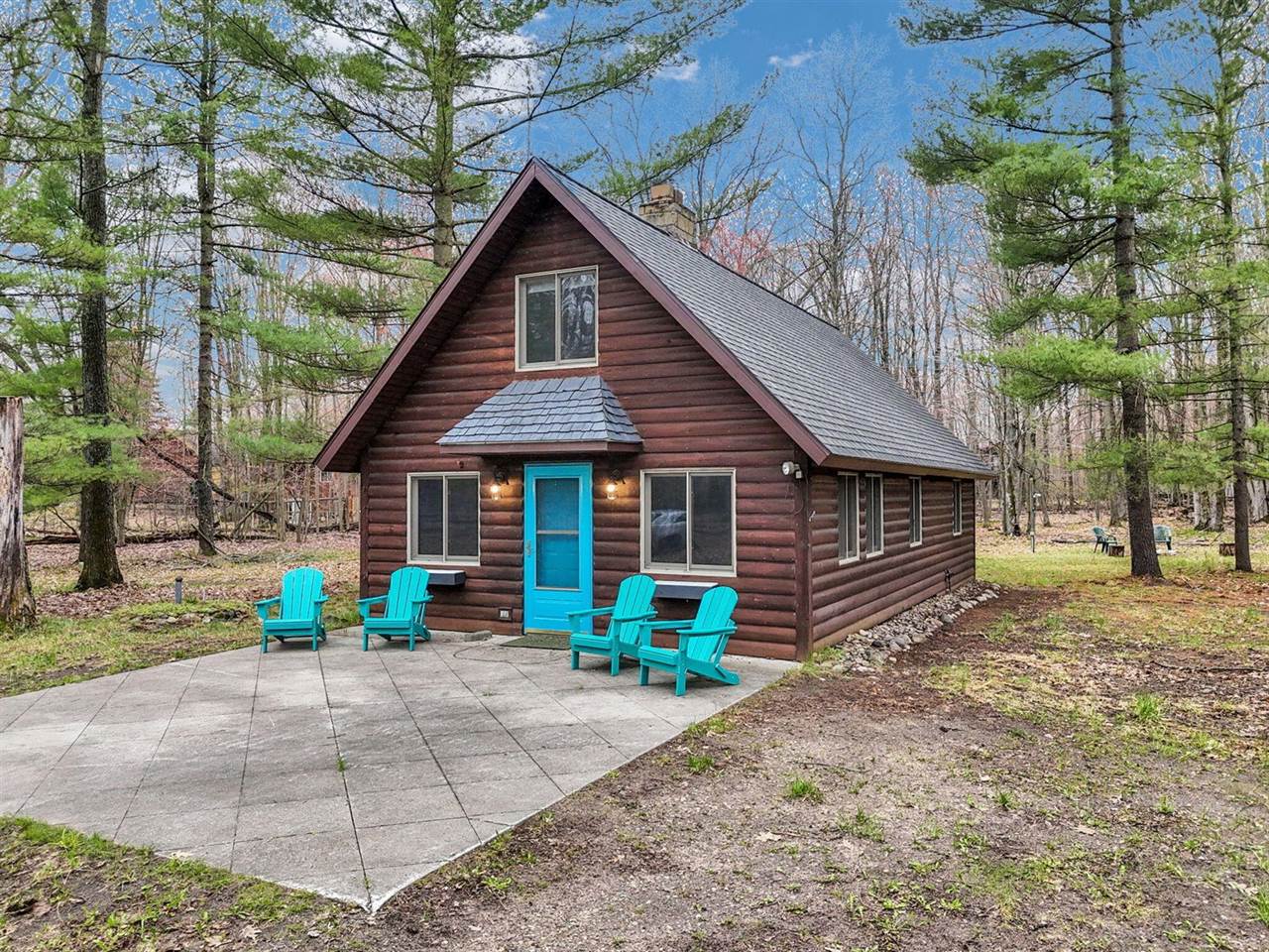 4100 West School Road, Roscommon, MI 48653