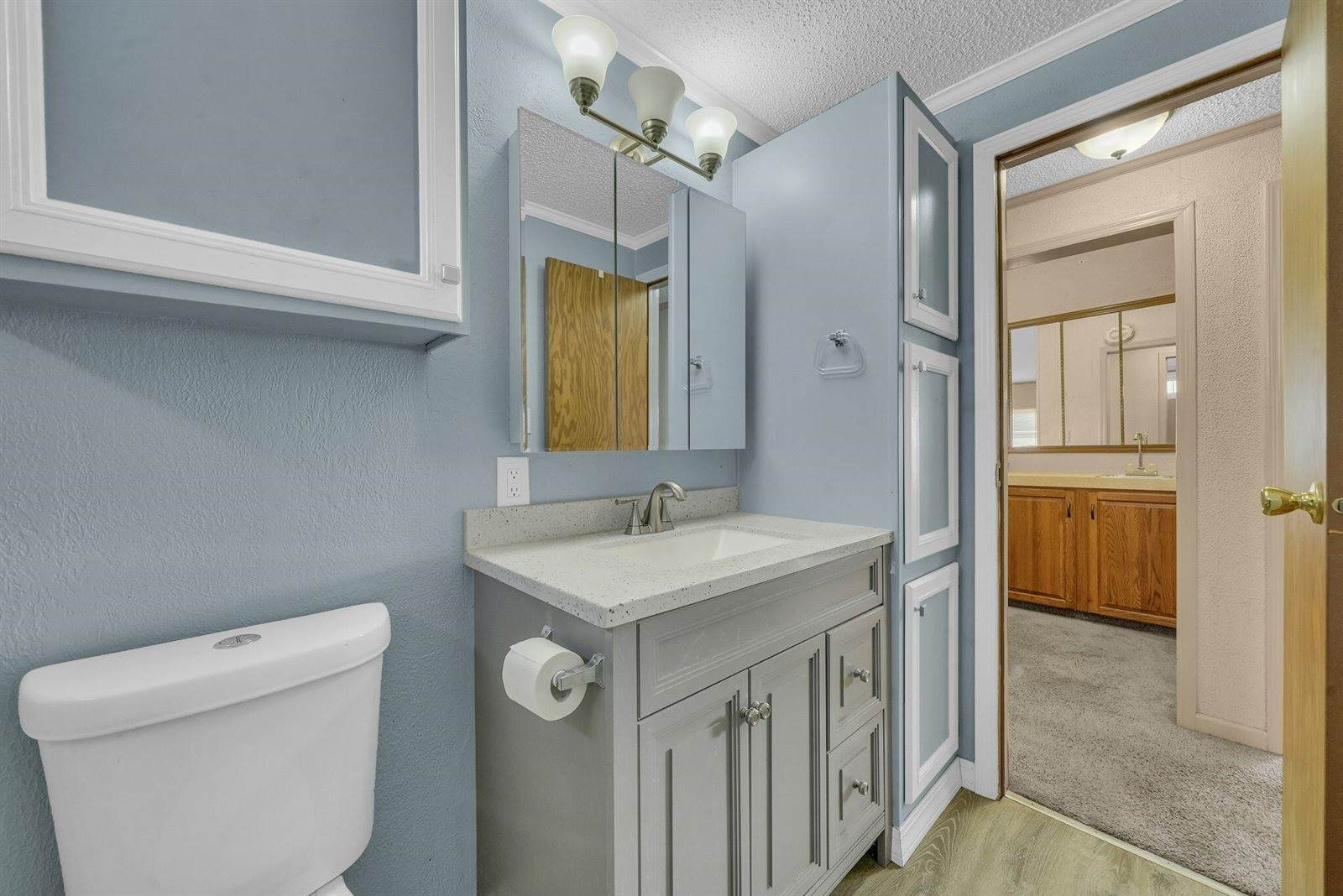 11789 West Shore Drive, Houghton Lake, MI 48629