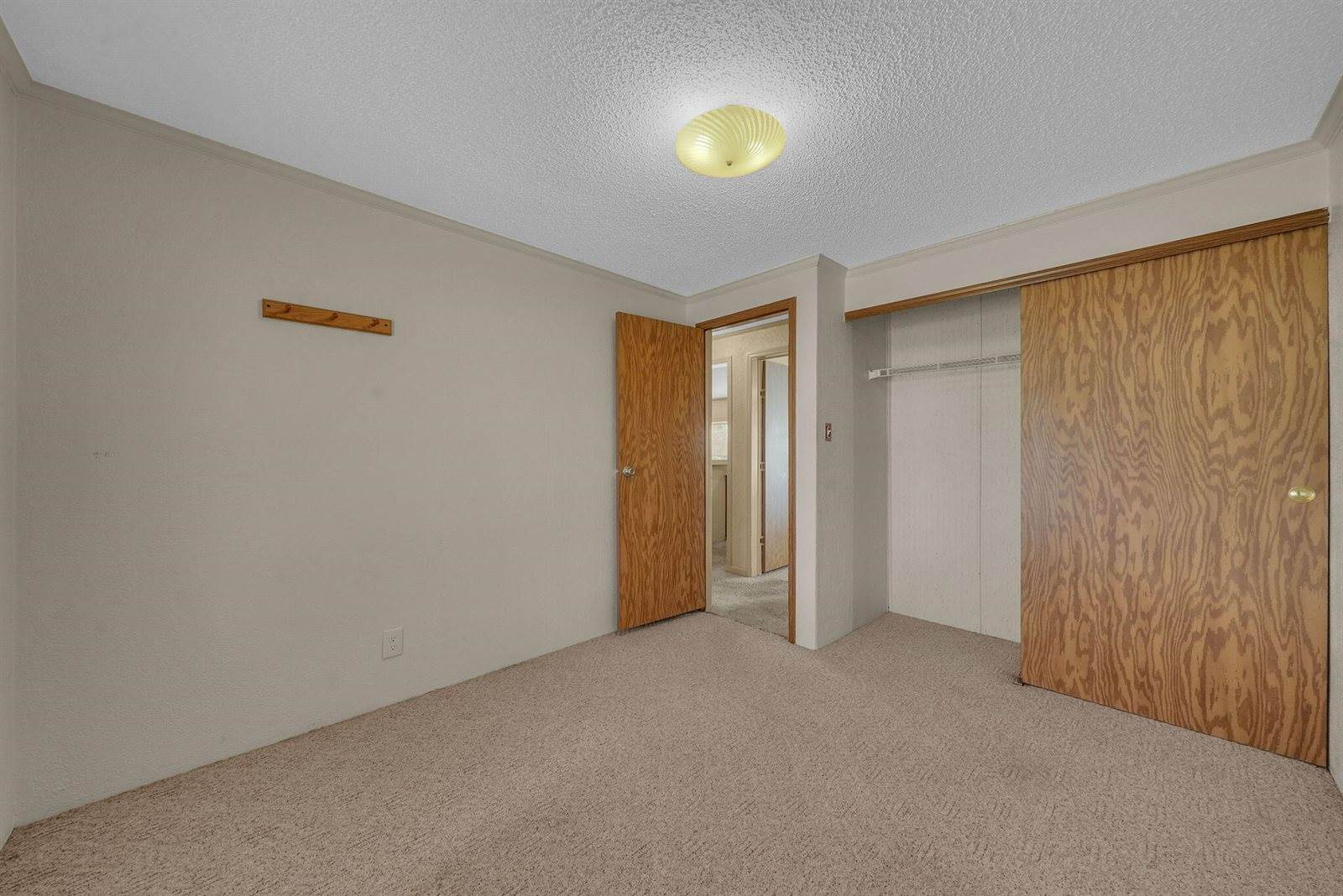 11789 West Shore Drive, Houghton Lake, MI 48629