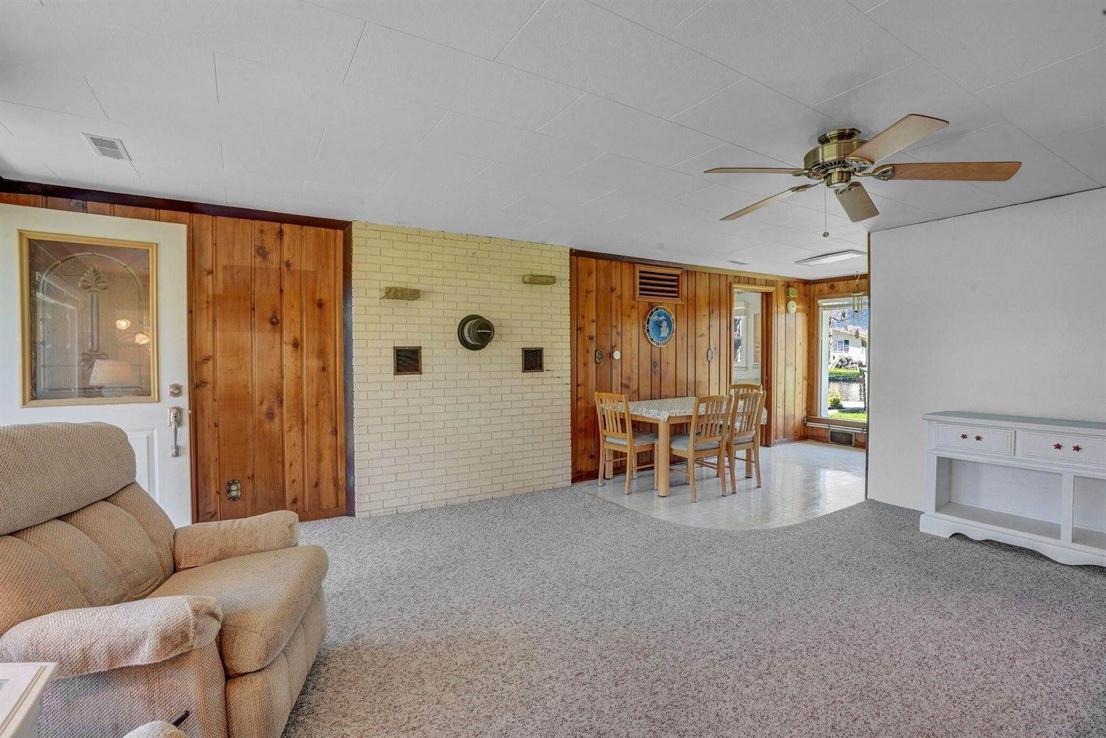 4660 Cains Drive, Houghton Lake, MI 48629