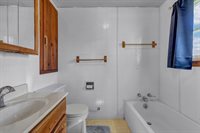 4660 Cains Drive, Houghton Lake, MI 48629