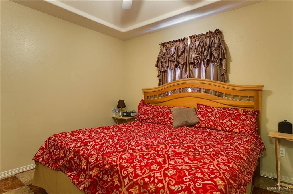 2010 Bahamas Drive, Edinburg, TX 78541