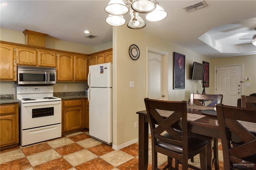 2010 Bahamas Drive, Edinburg, TX 78541