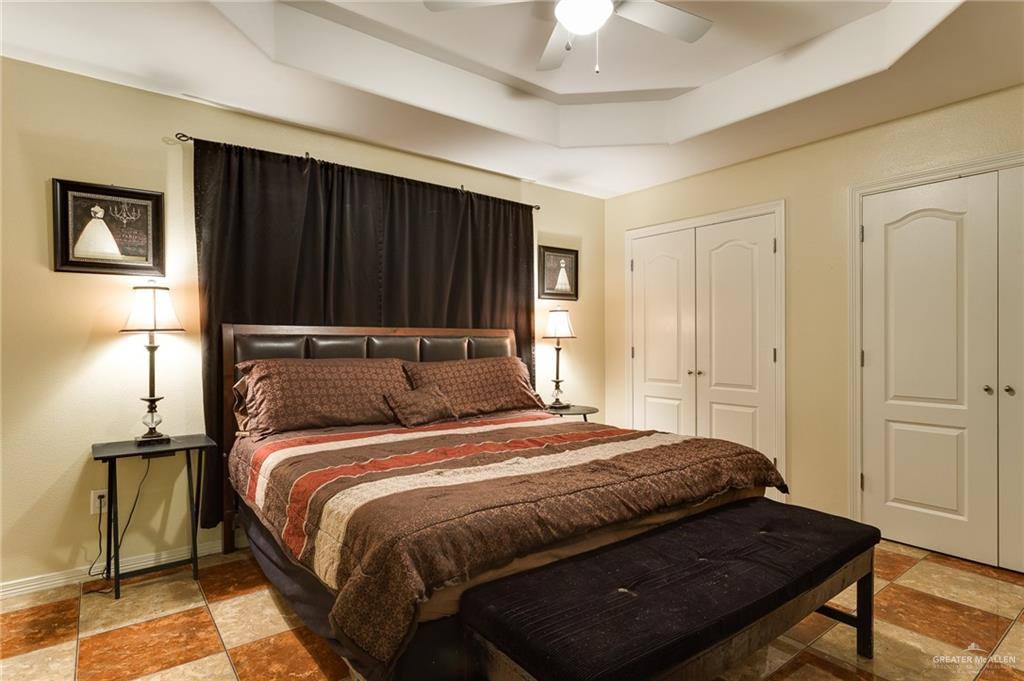 2010 Bahamas Drive, Edinburg, TX 78541