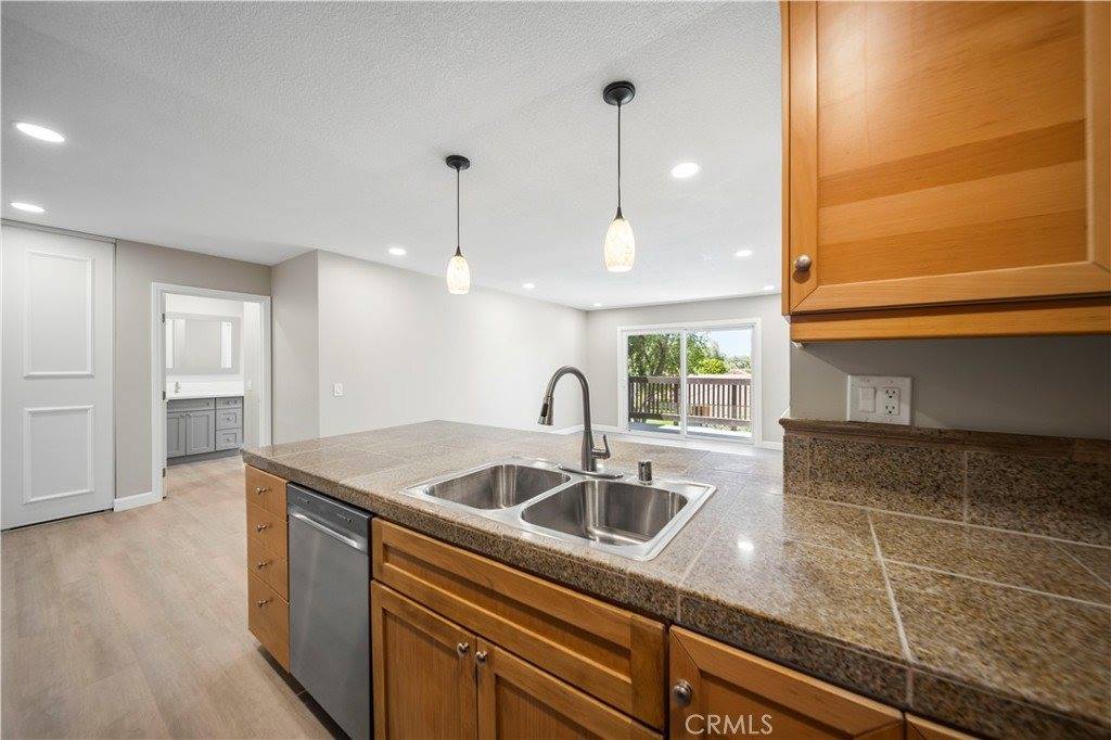 23515 Lyons Avenue, Valencia, CA 91355