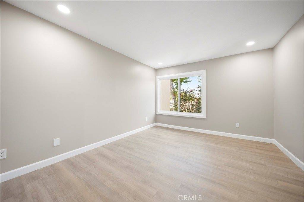 23515 Lyons Avenue, Valencia, CA 91355